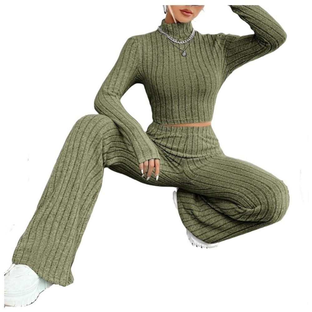 NEW-Casual Stand Collar Long Sleeve Olive Green Womens Crop Tee & Flare Leg Pant